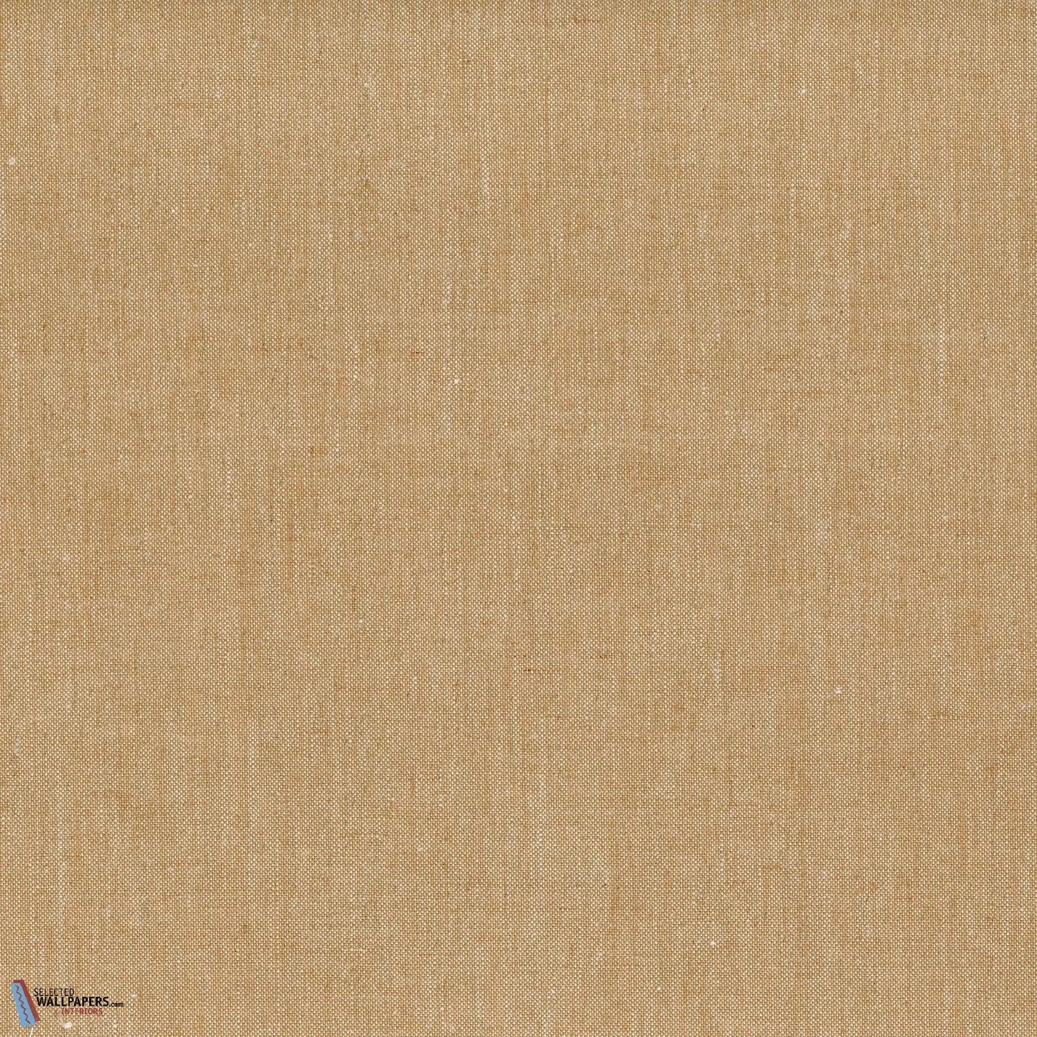 Linora-Casamance-wallpaper-behang-Tapete-wallpaper-Safran-Meter (M1)-Selected Wallpapers