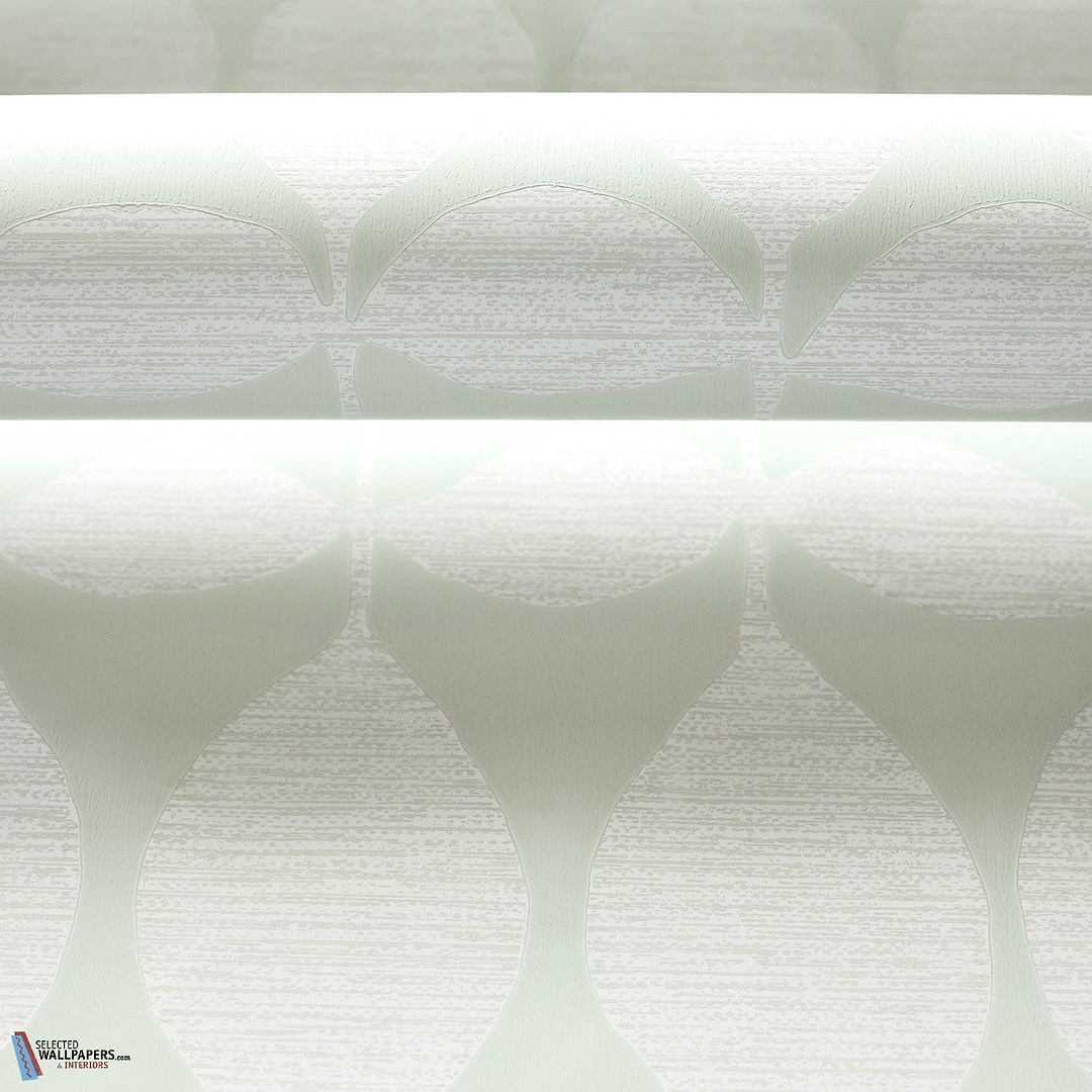 Lola-Thibaut-wallpaper-behang-Tapete-wallpaper-Selected Wallpapers