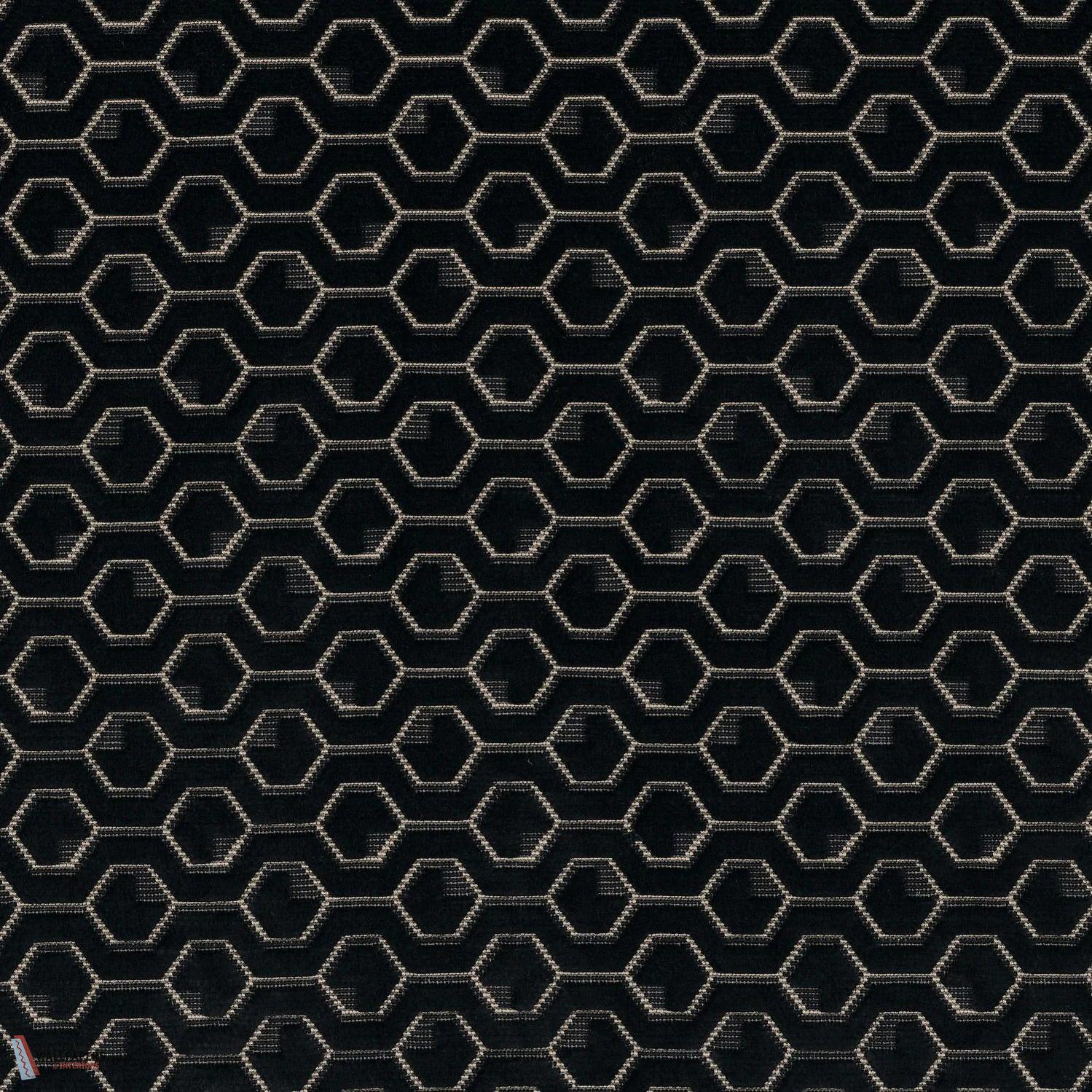 Mayfair stof-Casamance-Noir-Meter (M1)-Selected Wallpapers-Interiors