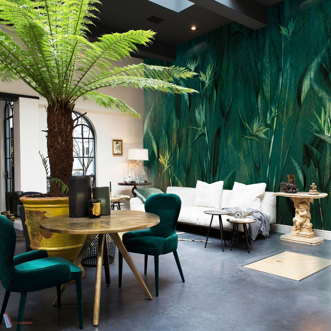 The Mim behang-behang-Daisy James-Selected Wallpapers &amp; Interiors