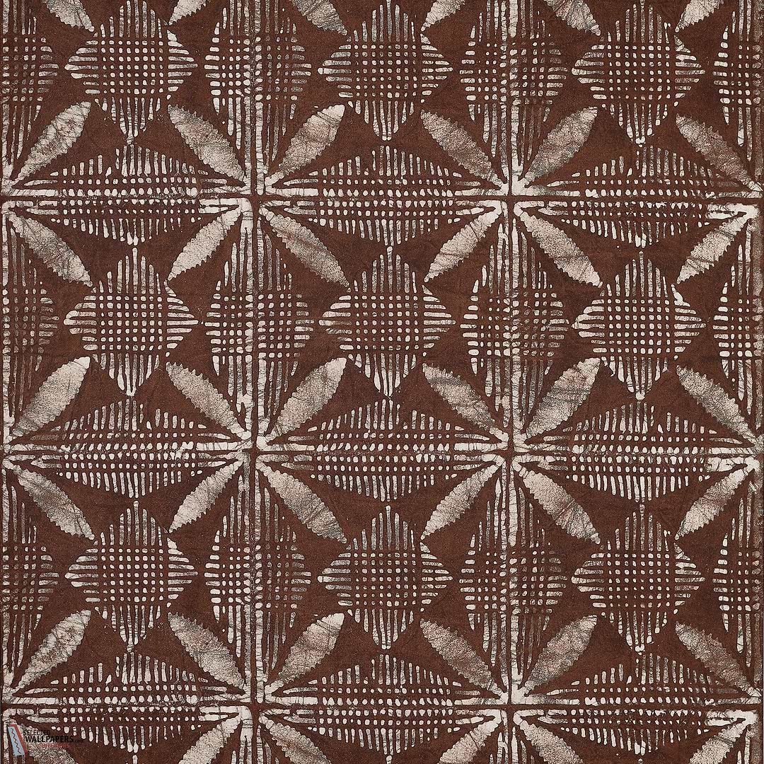 Tortuga batik behang-Thibaut-Brown-Rol-Selected Wallpapers-Interiors