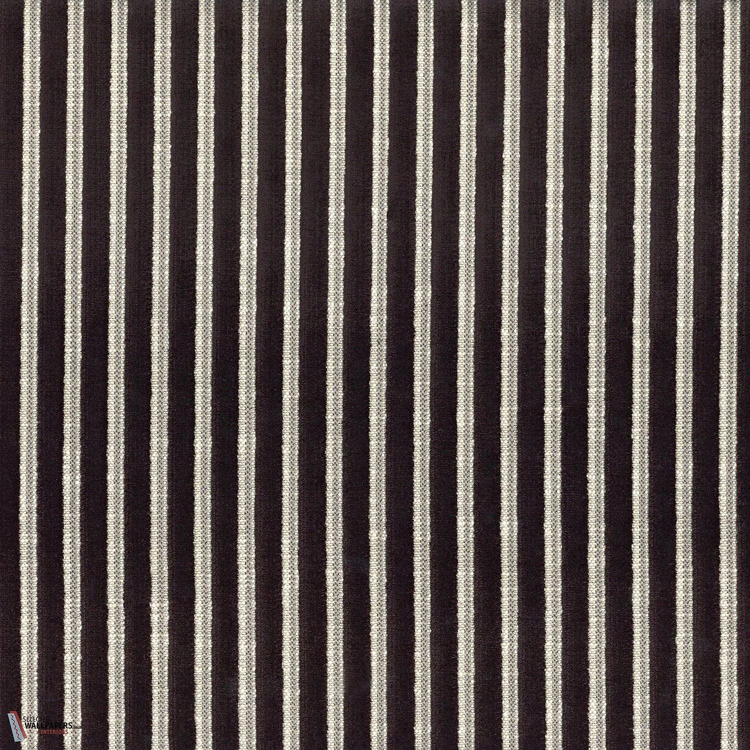 Zebu stof-Casamance-fabric-Noir-Meter (M1)-Selected-Wallpapers-Interiors