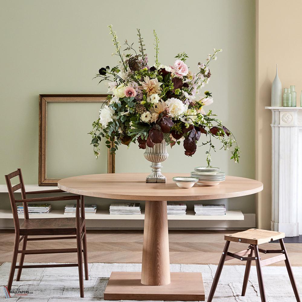 Tracery II verf Little Greene 78-Selected-Wallpapers-Interiors