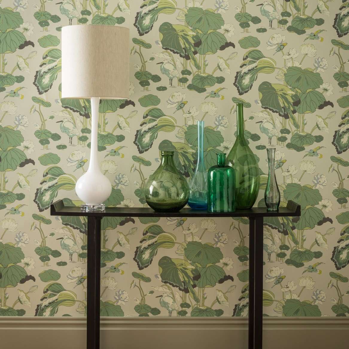 Nympheus-behang-Tapete-GP&J Baker-Selected Wallpapers