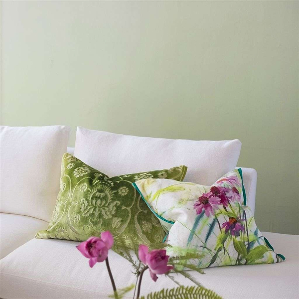 Saraille-behang-Tapete-Designers Guild-Selected Wallpapers