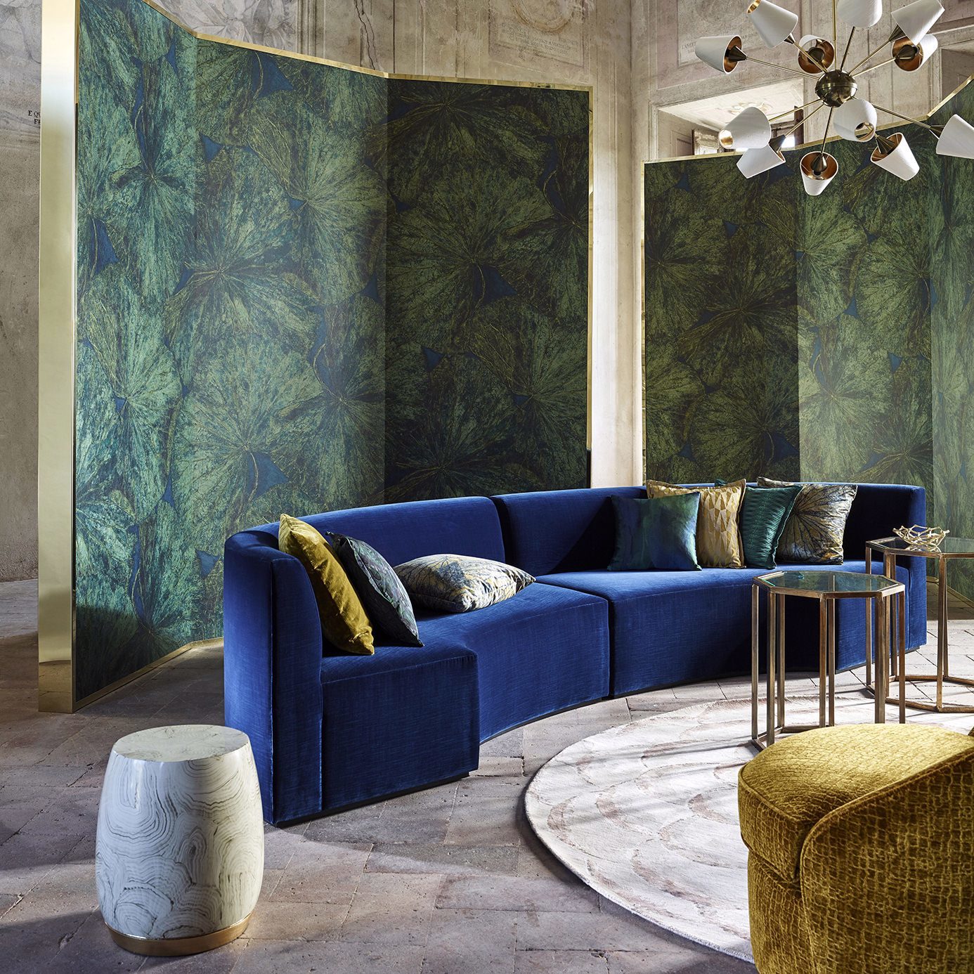 Taisho Lotus-behang-Tapete-Zoffany-Selected Wallpapers