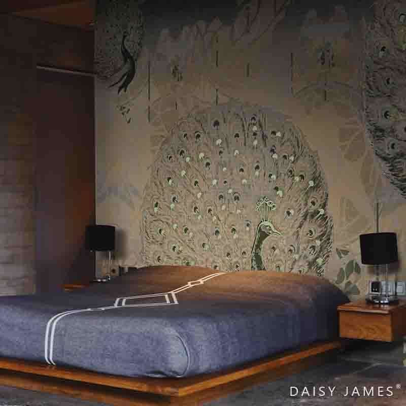 The Pavo behang-behang-Daisy James-Selected Wallpapers &amp; Interiors