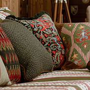 Mind the Gap kussens cushions selected wallpapers & interiors