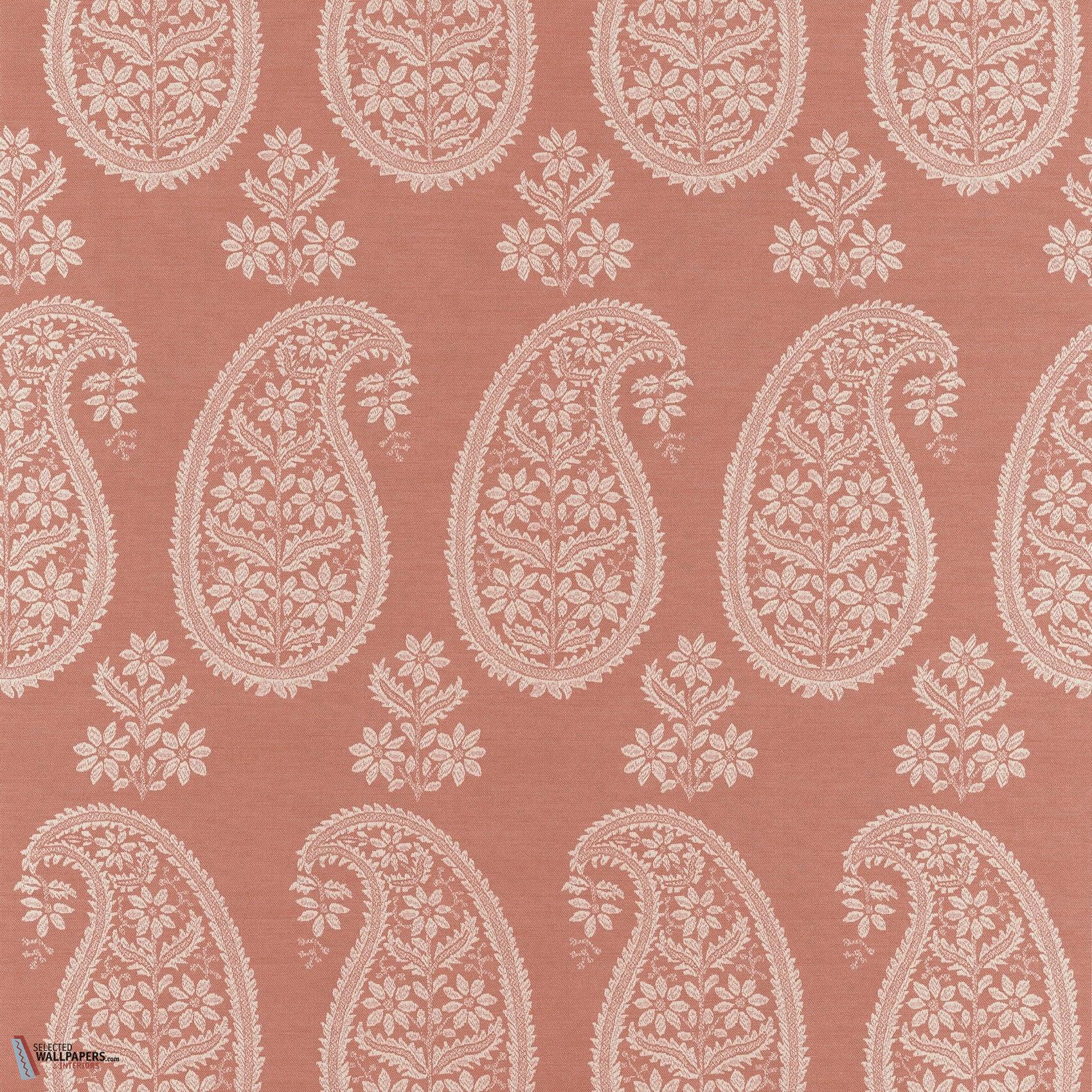 Campania Paisley behang-Anna French-Blush-Rol-Selected Wallpapers-Interiors