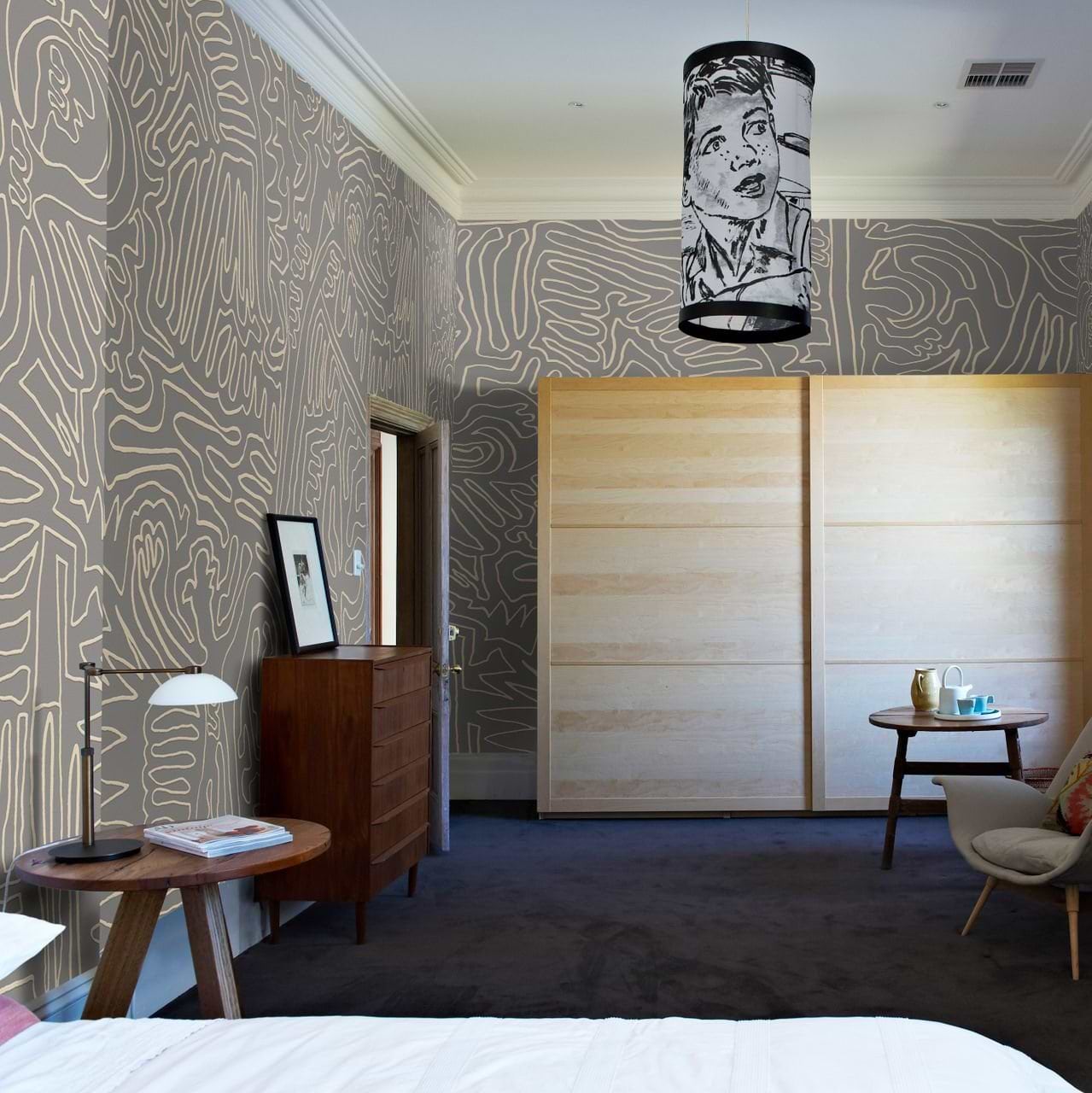 The Roam behang-Behang-Daisy James-Selected Wallpapers &amp; Interiors