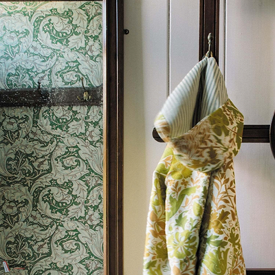 Bachelors Button-Behang-Tapete-Morris & Co-Selected Wallpapers