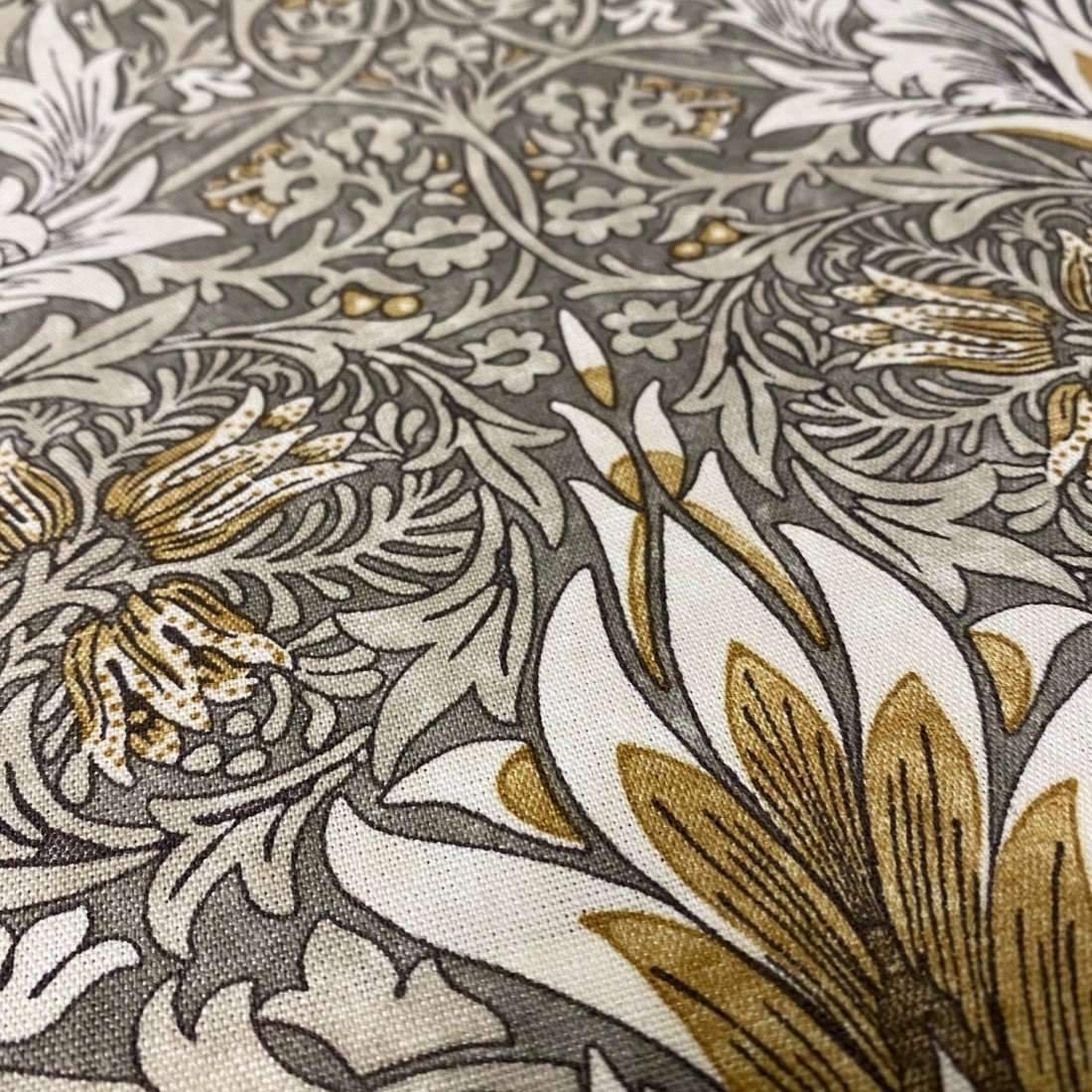 Snakeshead stof-Fabric-Tapete-Morris & Co-Selected Wallpapers