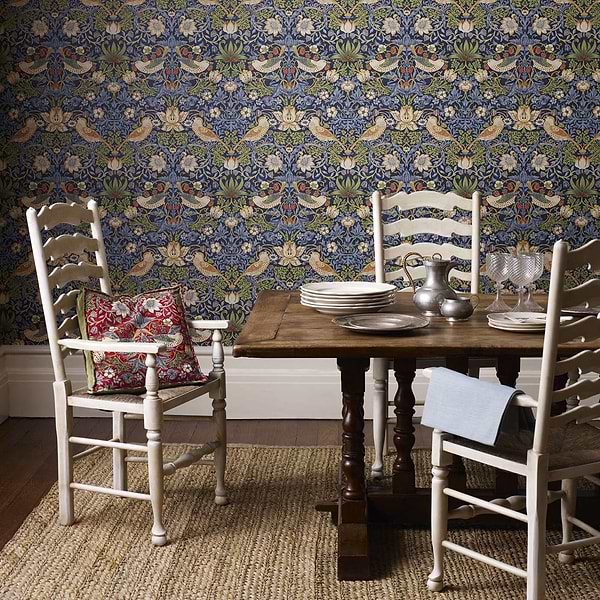 Strawberry Thief-behang-Tapete-Morris & Co-Selected Wallpapers