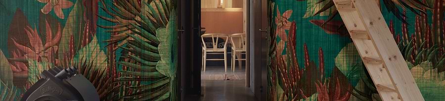 Daisy James behang: Transformeer je interieur met artistieke elegantie