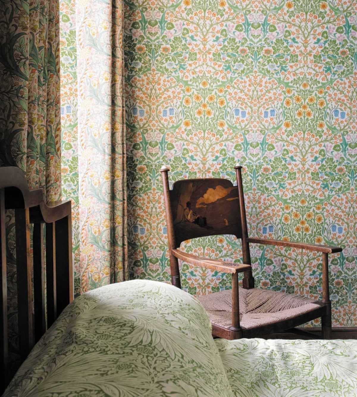 Cornubia wallpaper collection Morris & Co