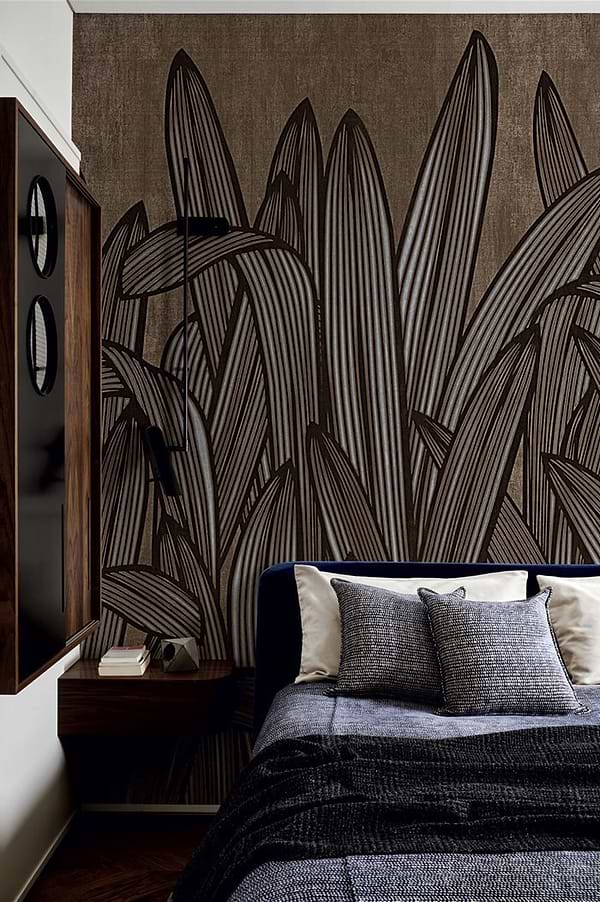 Flying in the Meadow behang-behang-LondonArt-Selected Wallpapers &amp; Interiors