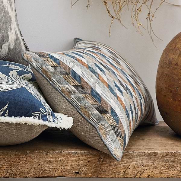 Etto Kussen-Kussen-Romo-Kissen-Cushion-Selected Interiors