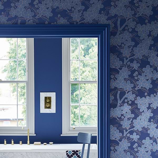 Camellia behang-Little Greene-Selected Wallpapers-Interiors