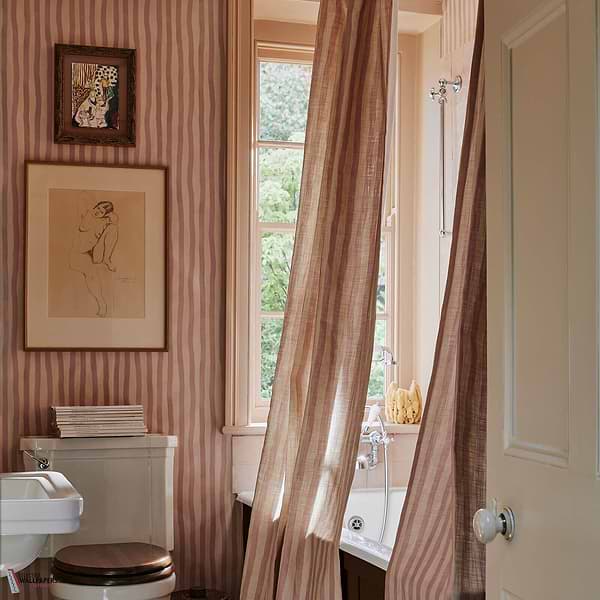 Artist's Stripe behang-House of Hackney-wallpaper-tapete-Selected-Wallpapers-Interiors