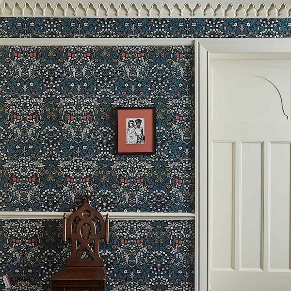 Blackthorn behang-House of Hackney-wallpaper-tapete-Selected-Wallpapers-Interiors