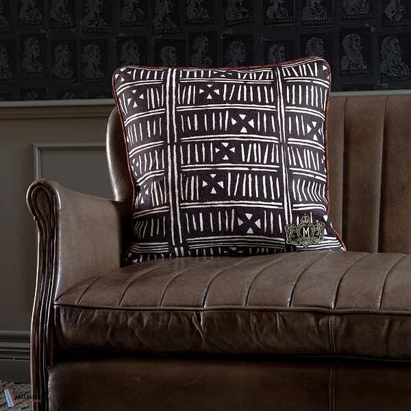 Bogolanfini Linen Kussen-Kussen-Mind the Gap-Kissen-Cushion-Black/White-50 x 50 cm-Selected Interiors