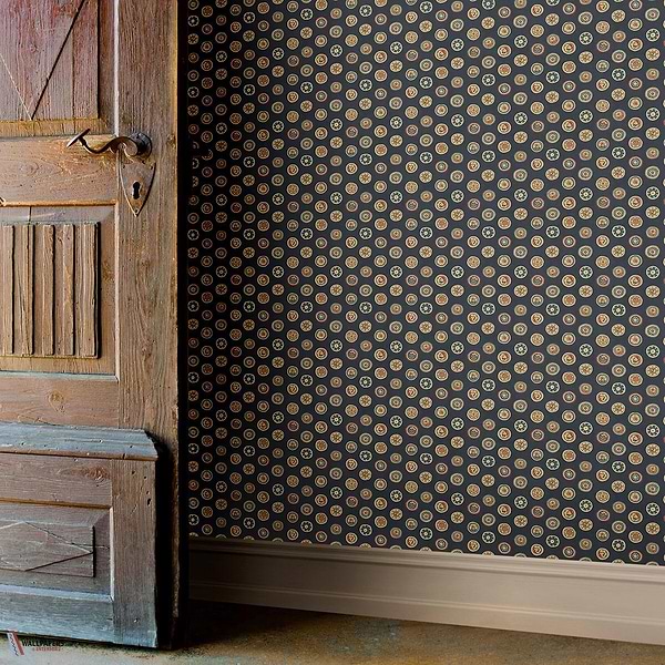Court buttons behang-GP&J Baker-Selected Wallpapers-Interiors