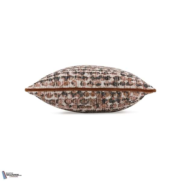 Ezri Kussen-Kussen-Romo-Kissen-Cushion-Selected Interiors