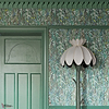 Galanthi behang-House of Hackney-wallpaper-tapete-Selected-Wallpapers-Interiors