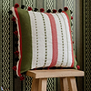 Handwerklich Kussen-Kussen-Mind the Gap-Kissen-Cushion-Green/Red-50 x 50 cm-Selected Interiors