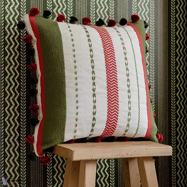 Handwerklich Kussen-Kussen-Mind the Gap-Kissen-Cushion-Green/Red-50 x 50 cm-Selected Interiors