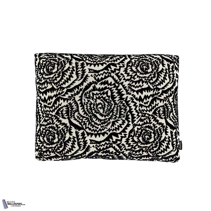 Jagged Roses Kussen-Kirkby Design-Kissen-Cushion-Monochrome-55 x 40 cm-Selected Interiors