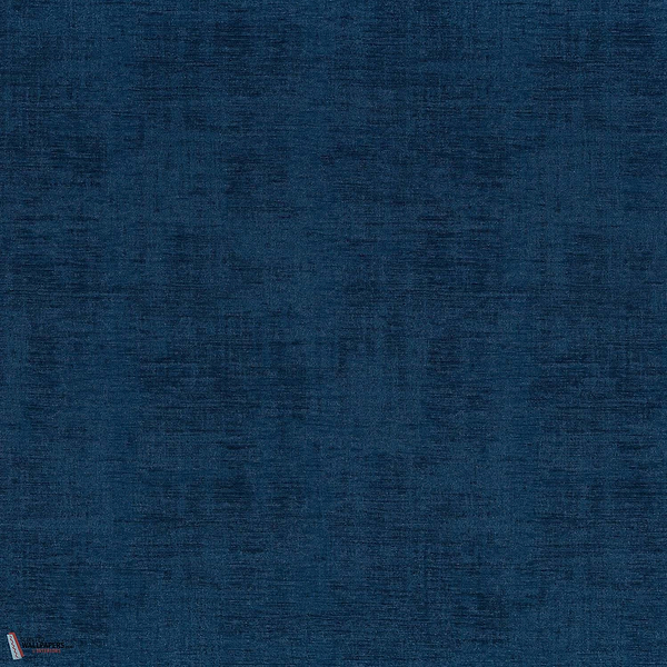 Johara-behang-Tapete-Casamance-Aubergine-Rol-74396390-Selected Wallpapers