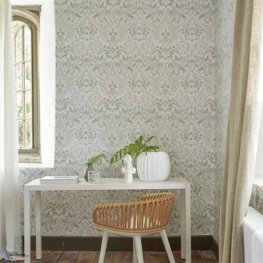 Karakusa-behang-Tapete-Designers Guild-Selected Wallpapers