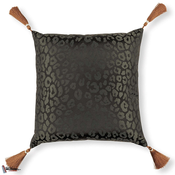 Lavinia Kussen-Kussen-Romo-Kissen-Cushion-Selected Interiors