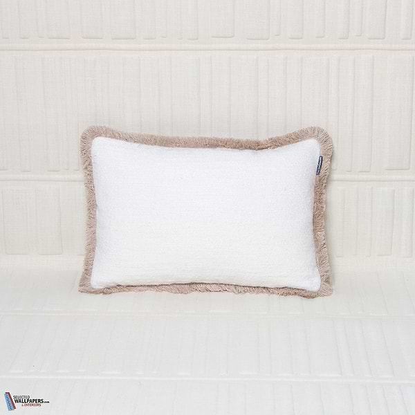 Louni kussen-Pierre Frey-Meringue-60 x 40 cm-Selected-Wallpapers-Interiors