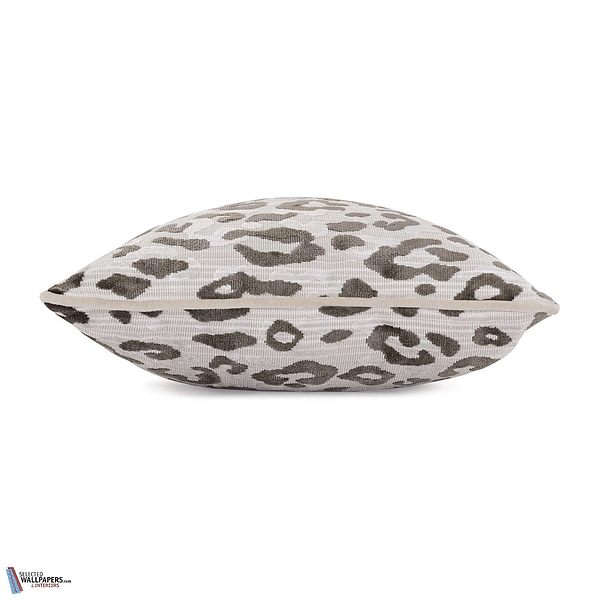 Mimi Velvet Kussen-Kussen-Romo-Kissen-Cushion-Selected Interiors