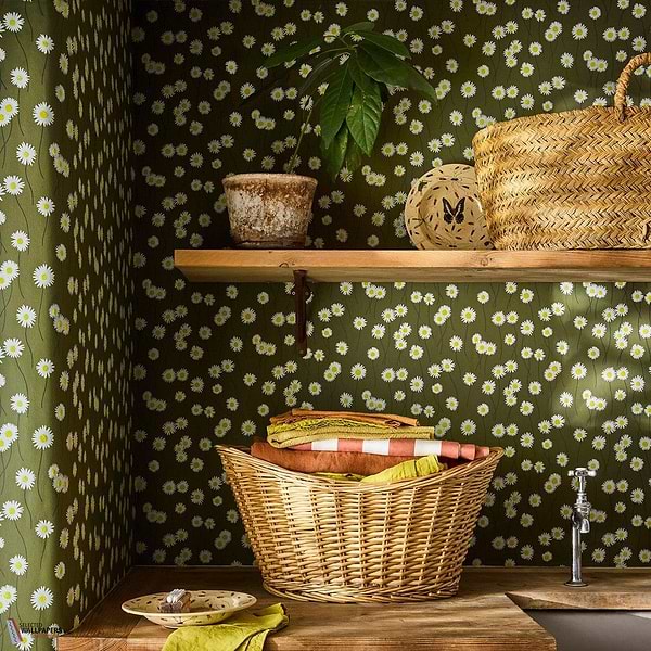 Moon Daisies wallpaper-Little Greene-Selected Wallpapers-Interiors