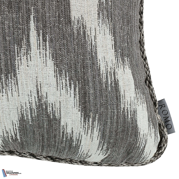 Odie Kussen-Kussen-Romo-Kissen-Cushion-Selected Interiors