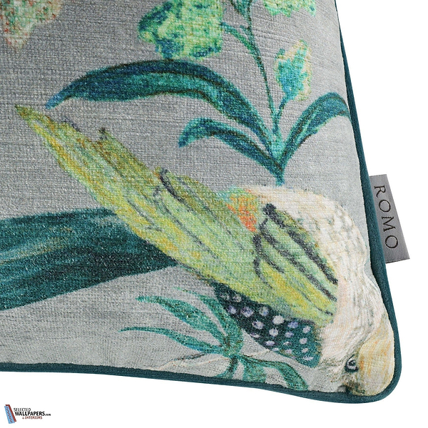 Pluma Velvet Kussen-Kussen-Romo-Kissen-Cushion-Selected Interiors