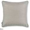 Pluma Velvet Kussen-Kussen-Romo-Kissen-Cushion-Selected Interiors