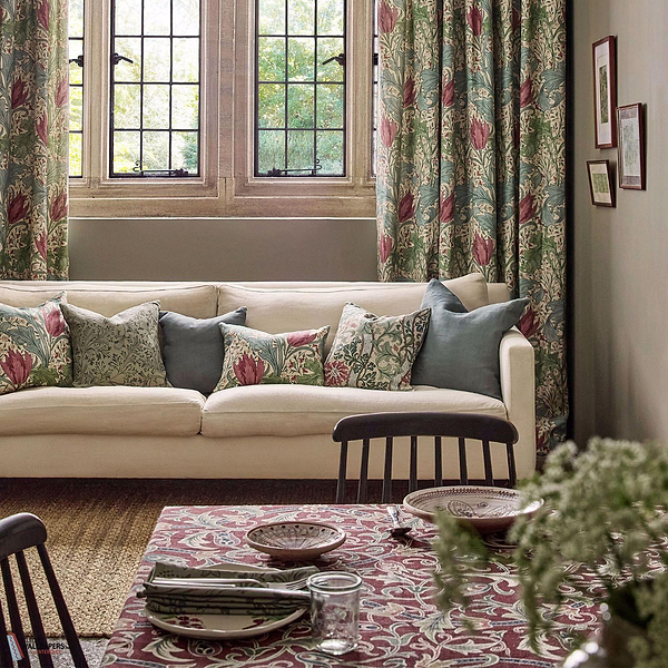 Scrolling Tulip roomshot