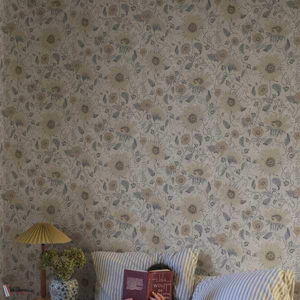 Solveig behang-Sandberg-Selected Wallpapers-Interiors