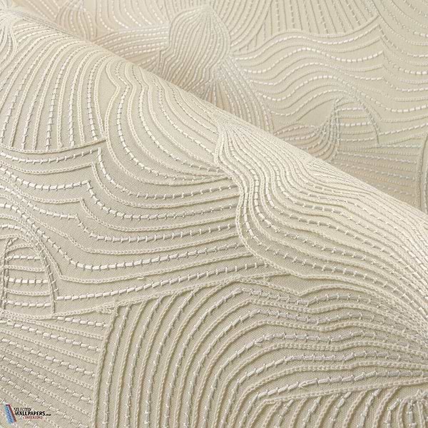 Techno Bee Embroidered-Moooi-behang-tapete-wallpaper-Selected-Wallpapers-Interiors