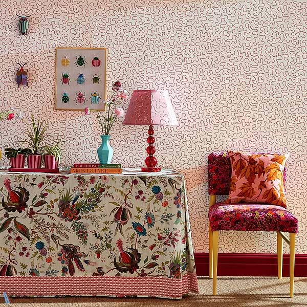 Wiggle-Wallpaper-Harlequin-Selected Wallpapers