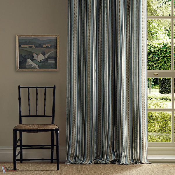 Woodford Stripe roomshot