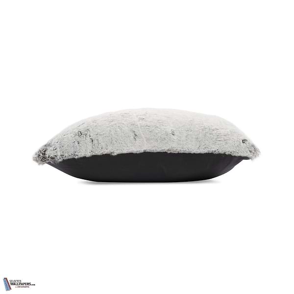 Yeti Kussen-Zinc Textile-wallpaper-behang-Tapete-wallpaper-Selected Wallpapers