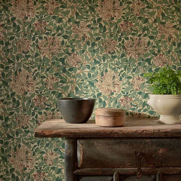 Honeysuckle behang-Morris & Co-Selected Wallpapers-Interiors