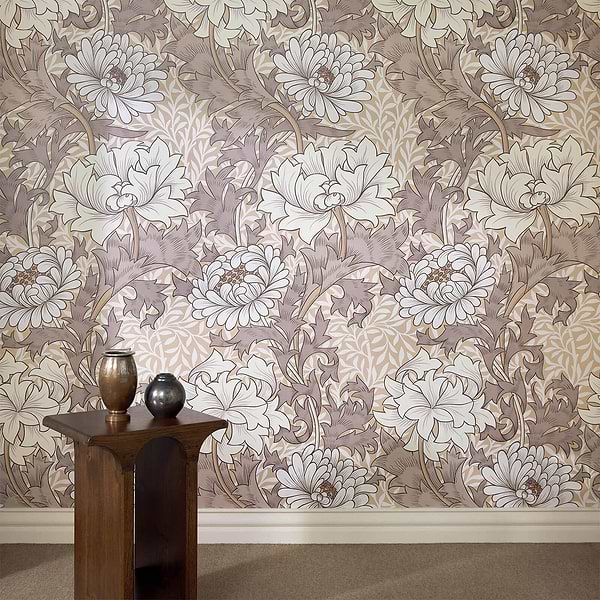 Chrysanthemum Magna behang-House of Hackney-Selected Wallpapers-Interiors
