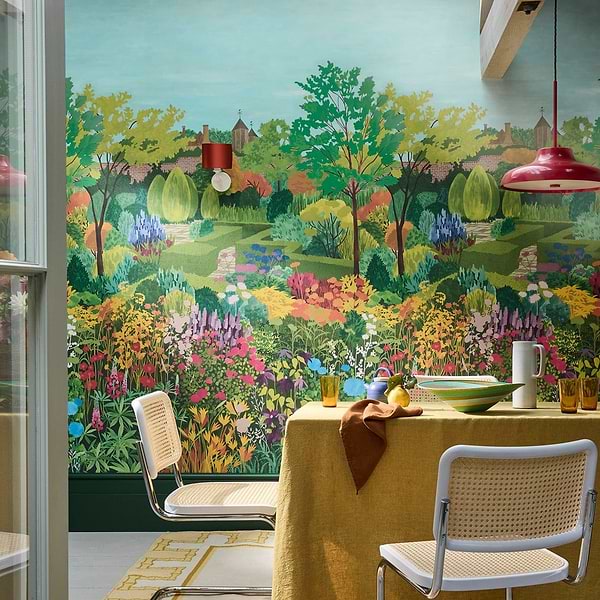 Castle Garden wallpaper