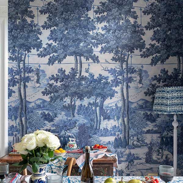 Toile Du Carpathians wallpaper by Mind the Gap